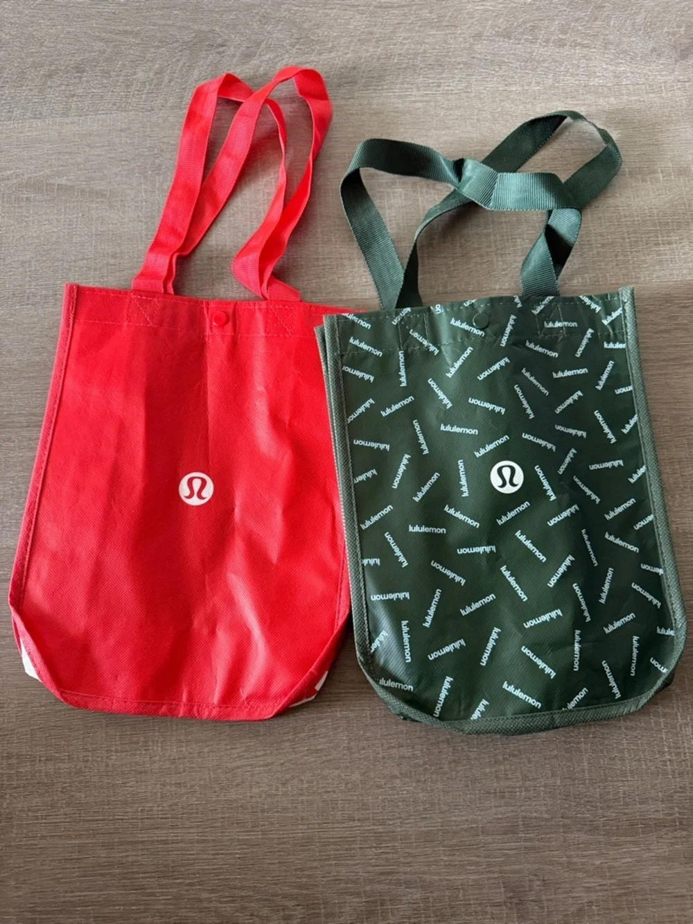 lululemon Set of 2 athletica Olive Green and Red Logo Reusable Tote